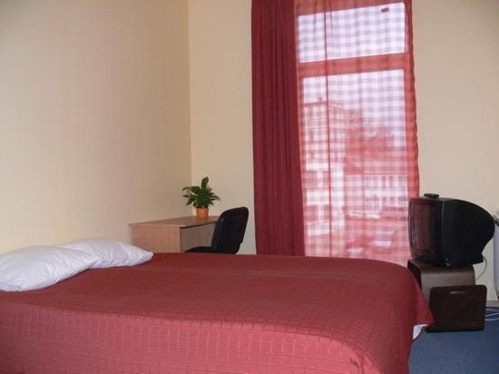 Hotel Kandava Buitenkant foto